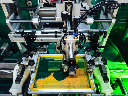 Machine d'impression d'écran de bouteille d'entraînement mécanique Plastique Bois Céramique Métal