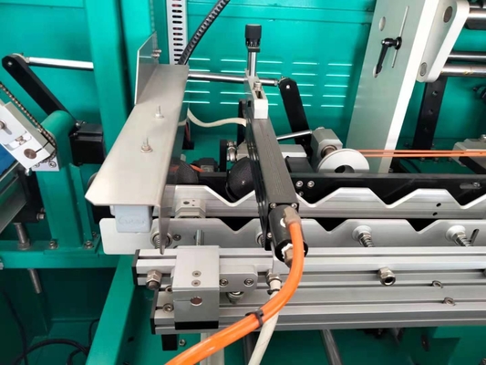 Imprimante à bouteille UV à servomoteur Machine d'impression à écran multicolore avec étiquetage à chaud